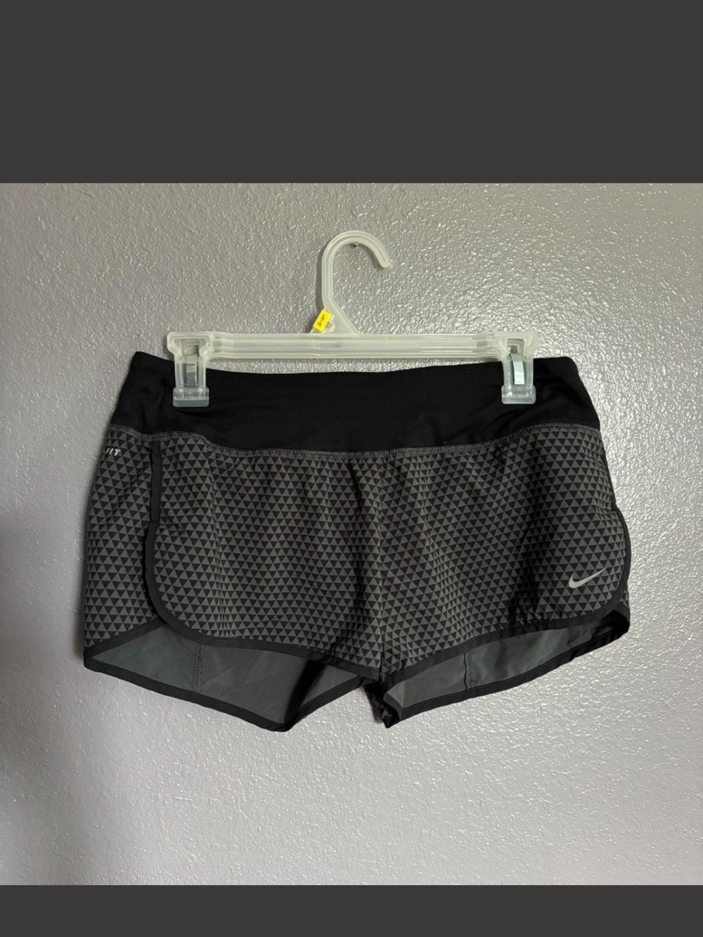 Nike Women's Black Geometric Print Athletic Shorts